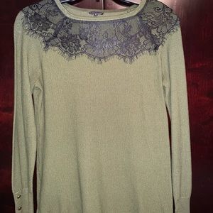 HANNAH blouse size M